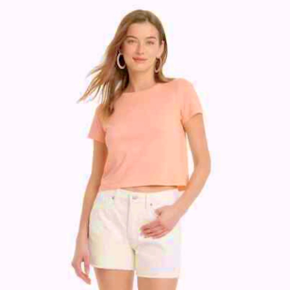5/$25 Universal Thread Tee NWT